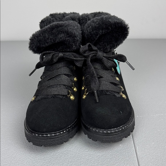 Jack Rogers Charlie Faux Fur Lined Boot. Black. Size 6. - Picture 5 of 11